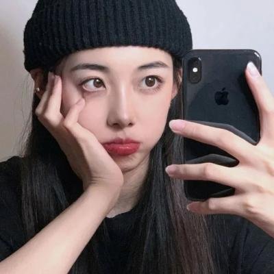 黑镜第六季 海报